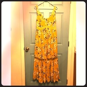 Torrid maxi dress. Like new.